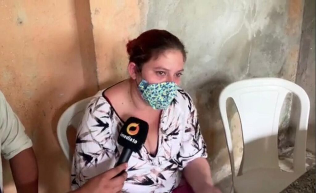 Mãe chora a morte da filha de 8 anos assassinada durante tiroteio no Tancredo Neves