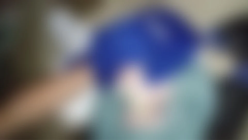Recém-nascido com cordão umbilical e placenta  é encontrado dentro de sacola de lixo; Veja vídeo