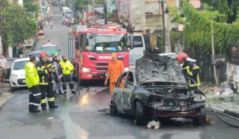 Veja vídeo: Veículo utilizado por condutor que causou morte de mulher grávida é incendiado no Japiim