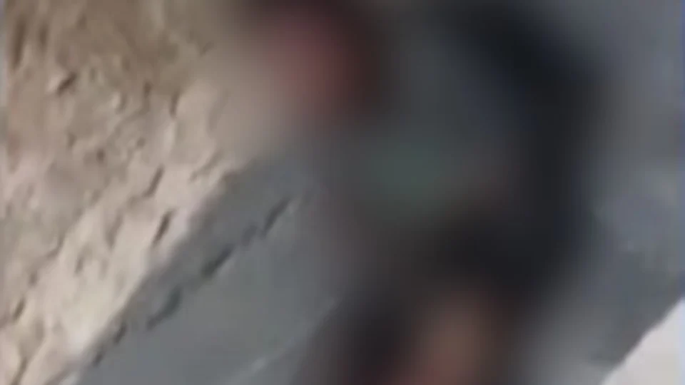 Mulher é espancada, estuprada e tem corpo queimado após perder 5 reais de usuário de drogas