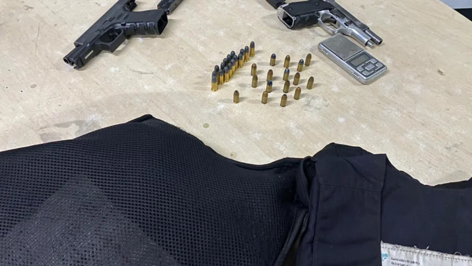 Equipe do 30º Dip prende ex-policial Militar por posse ilegal de arma de fogo de uso permitido
