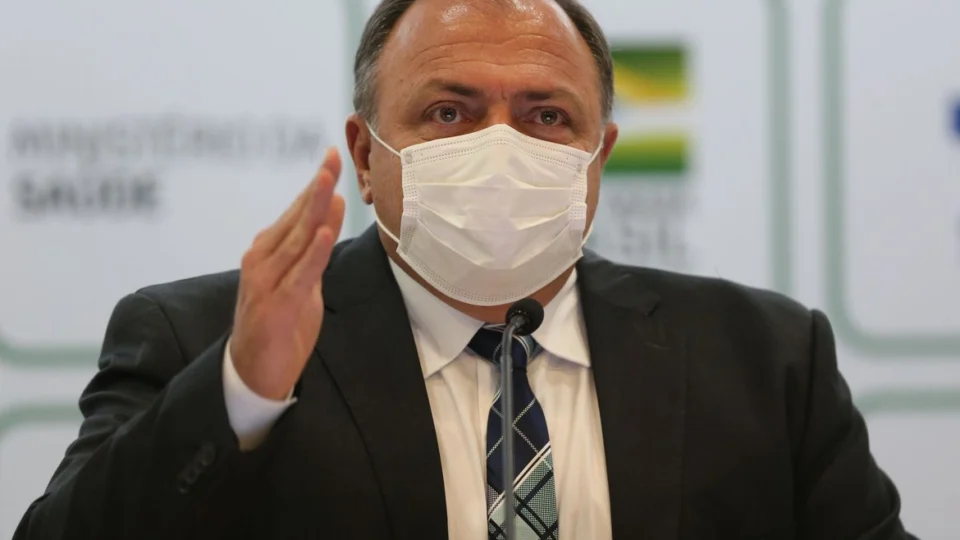 Pazuello afirma que há tratativas para mudanças no Ministério da Saúde