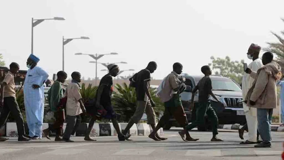 Estudantes são raptados em faculdade por homens armados no noroeste da Nigéria