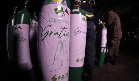 “Operação Gratidão”: Governo do Amazonas envia profissionais de saúde a Rondônia para ajudar no transporte de pacientes com Covid-19 até Manaus