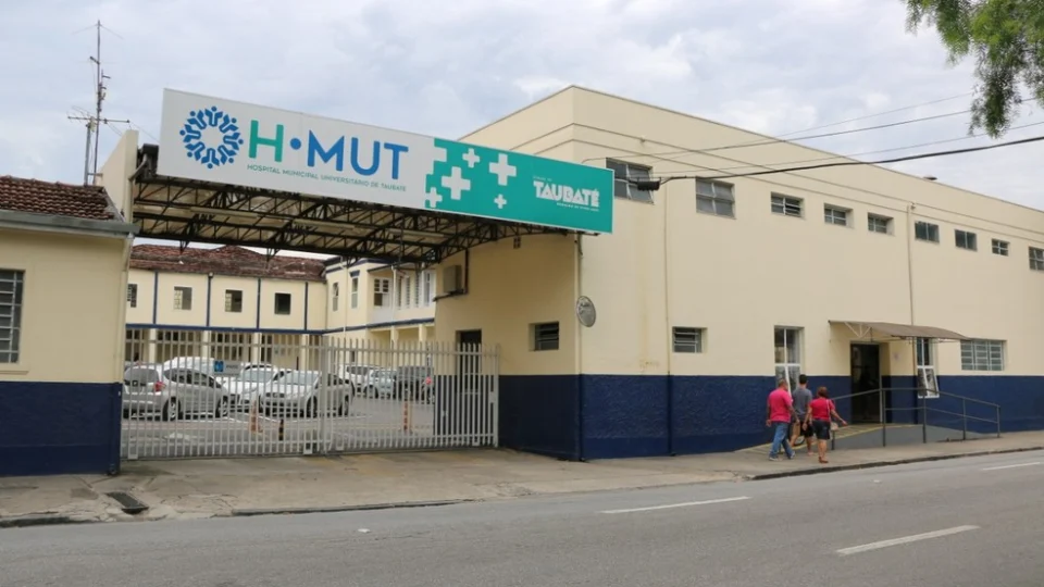 Recém-nascido de 4 dias testa positivo para à Covid-19