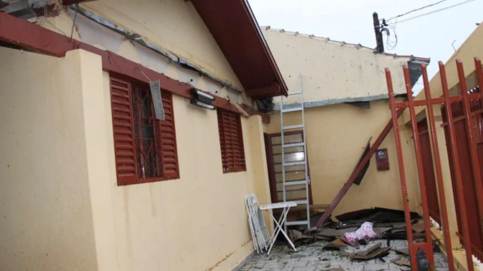 Forte ventania em Roraima; Veja vídeos!