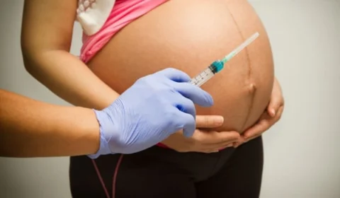 Estudos revelam que vacinação de grávidas contra Covid-19 pode proteger bebês; Saiba Mais