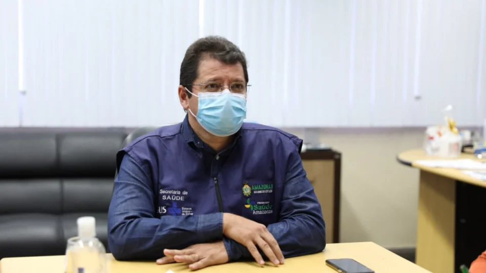 Em depoimento, secretário de saúde isenta Pazuello e culpa White Martins pela crise de oxigênio no AM