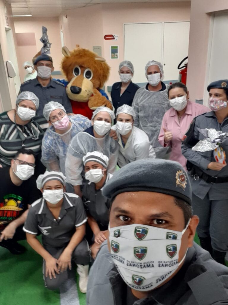 Páscoa: Polícia Militar vai distribuir ovos de chocolate para crianças hospitalizadas em Manaus.