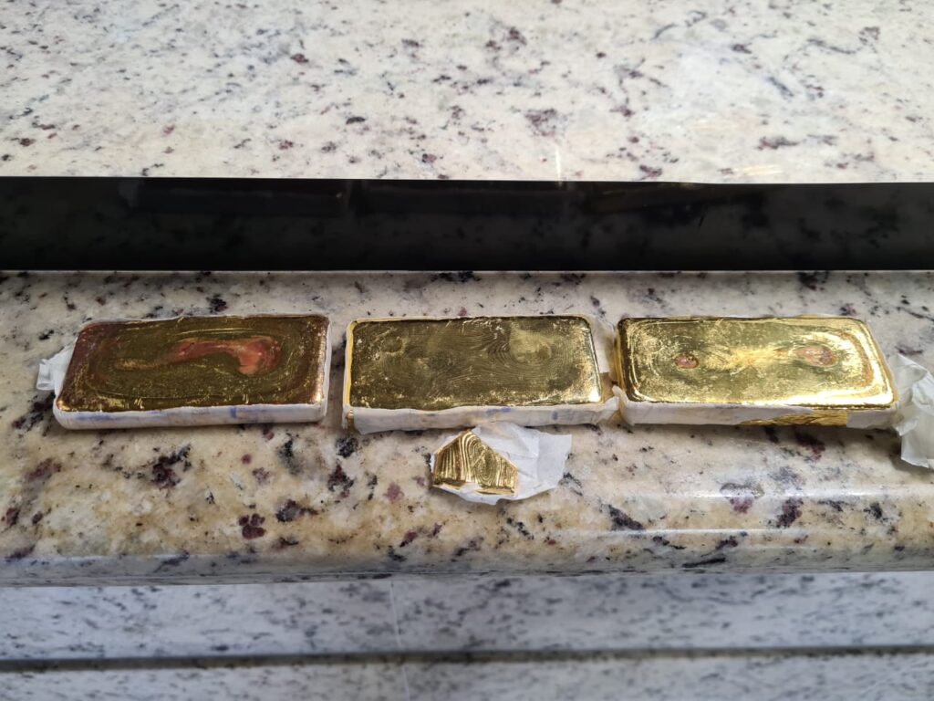 Ação ‘Pronta Resposta’ apreende R$ 900 mil em ouro ilegal no Porto da Manaus Moderna.