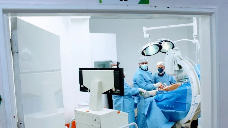 Governo do Estado vai ampliar cirurgias noturnas para prevenir superlotação