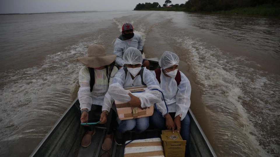 Governo do Amazonas terá R$ 500 mil para ampliar vacinação contra Covid-19 no interior