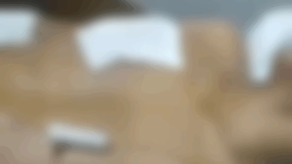 Em tiroteio na Compensa, dois são baleados pela PM; Veja  vídeo