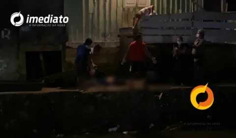 Vídeo! Corpos são removidos e moradores usam cordas e rede para tirar corpo de “Gigante”, em Petrópolis