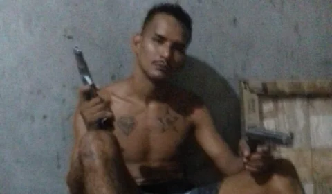 Vídeos: Operação da Polícia no São Francisco apreende armas, drogas e dinheiro; Dois foram baleados, um morreu e um foi preso