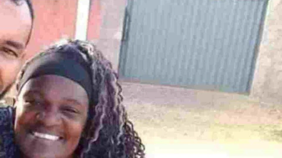 Cenas fortes;Homem mata a própria irmã por conta de aposentadoria dos pais