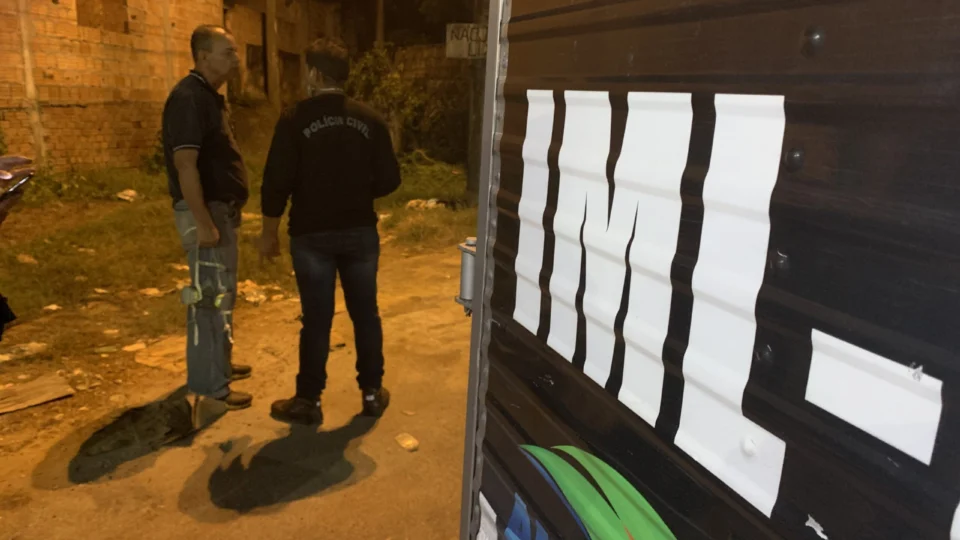 “Era meu único filho”, lamenta mãe após assassinato de adolescente com tiro no peito, na zona Norte