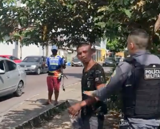 Veja vídeo;Flanelinha que ameaçava motoristas nos semáforos da Cidade Nova é preso pela 6ª Cicom