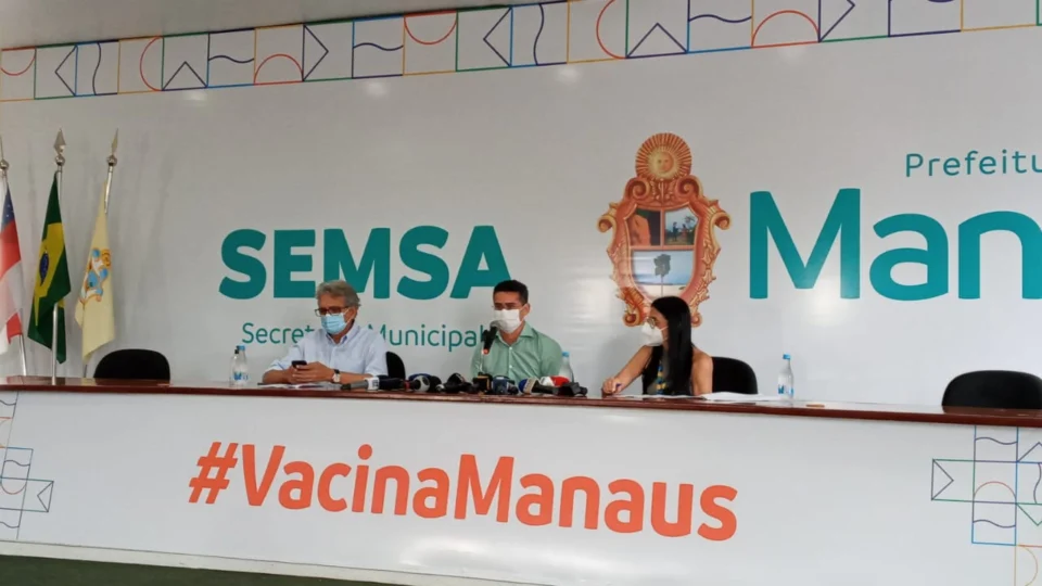 David Almeida irá solicitar a inclusão dos jornalistas, garis, agentes de trânsito e do transporte no grupo prioritário da vacinação contra a Covid-19