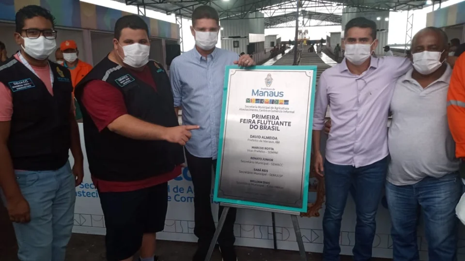 Primeira feira flutuante do Brasil é inaugurada em Manaus; Veja detalhes