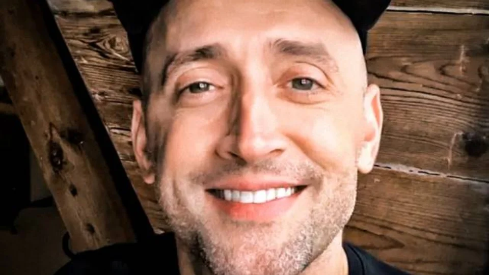 Humorista Paulo Gustavo sofre embolia ocasionando piora em sua saúde