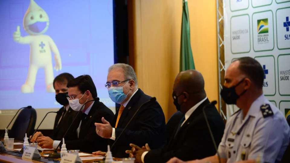 Governo anuncia plano de vacinação para atletas olímpicos