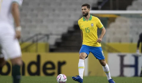 Devido a lesão muscular de Lucas Veríssimo, Tite convoca novo zagueiro