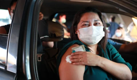 Parintins irá receber mutirão de vacinas contra a Covid-19 na próxima semana, anuncia Wilson Lima