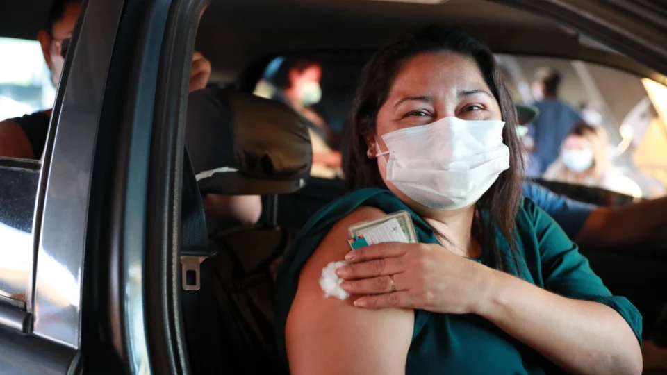 Parintins irá receber mutirão de vacinas contra a Covid-19 na próxima semana, anuncia Wilson Lima