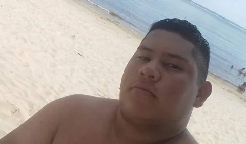 Homem é alvejado com pelo menos 10 tiros no bairro Aparecida, zona Sul de Manaus; Veja vídeos