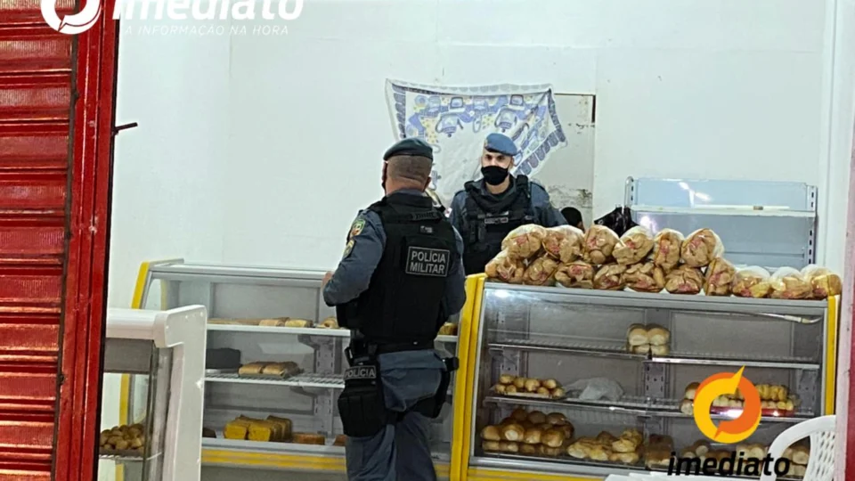 Vulgo “Coca” é executado no Jorge Teixeira e homem morre atingido por bala perdida durante ataque