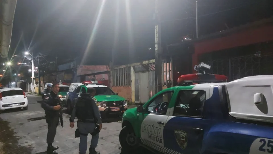 Veja vídeos; Homem que foi torturado e ia ser executado, é resgatado por policiais no Riacho Doce