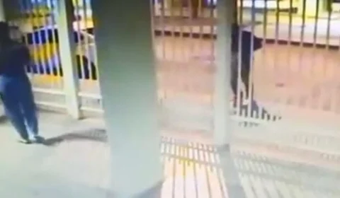 Veja vídeo do momento em que mulher é assassinada a tiros na porta de casa pelo ex-companheiro