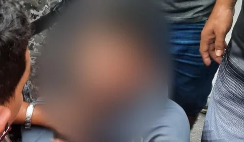 Veja vídeo;Assaltantes de moto são espancados por populares no bairro Mutirão, em Manaus