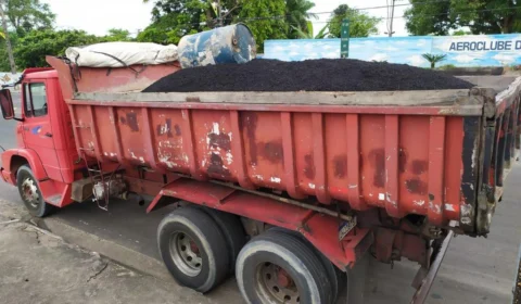 Servidor da Seminf é preso por integrar organização criminosa que desviou 20 toneladas de asfalto em Manaus