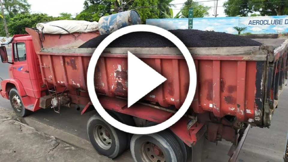 Vídeo sobre asfalto desviado por servidor da Seminf preso