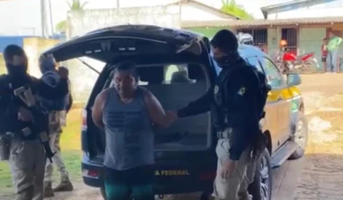 Vídeo;Chefe da Guarda Municipal é preso por envolvimento com traficantes da facção Comando Vermelho