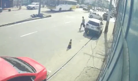 Criminoso é flagrado furtando fios de poste na Avenida Grande Circular