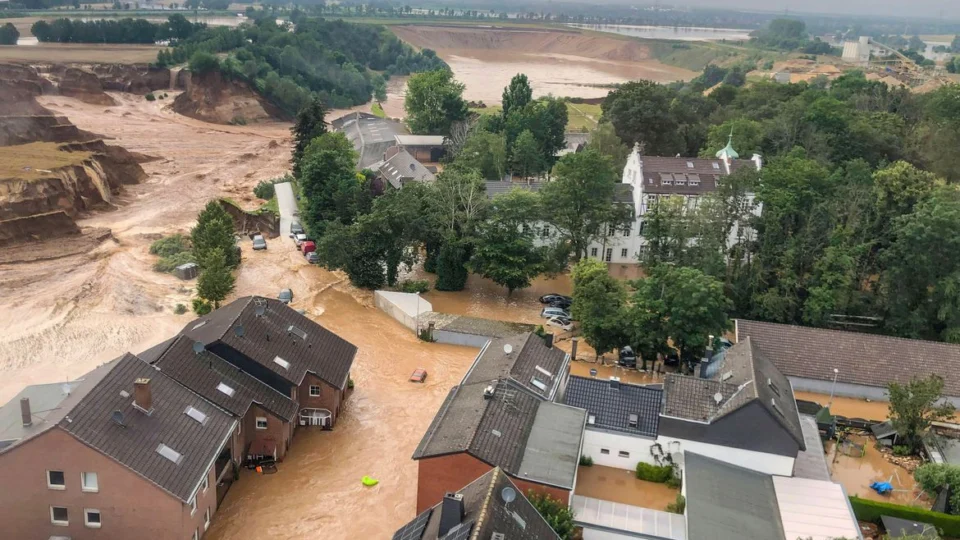 Mais de mil estão desaparecidos após inundações na Europa Ocidental