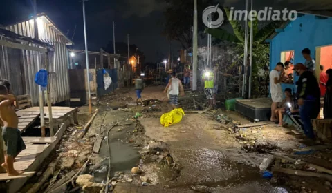 Homem tem casa invadida e em seguida é executado com 2 tiros na cabeça no Cacau Pirêra
