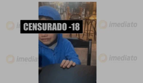 VEJA VÍDEOS! Suposta blogueira tortura o próprio filho de 3 anos para descontar raiva do pai