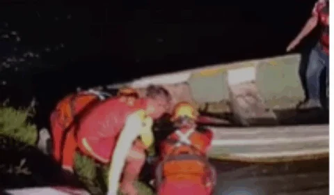 Vídeo mostra momento do encontro e resgate do corpo de jovem que se afogou em igarapé na avenida Brasil