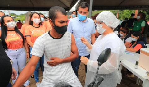 Vacinação contra Covid-19 em Rio Preto da Eva é antecipada para pessoas a partir de 20 anos ou mais