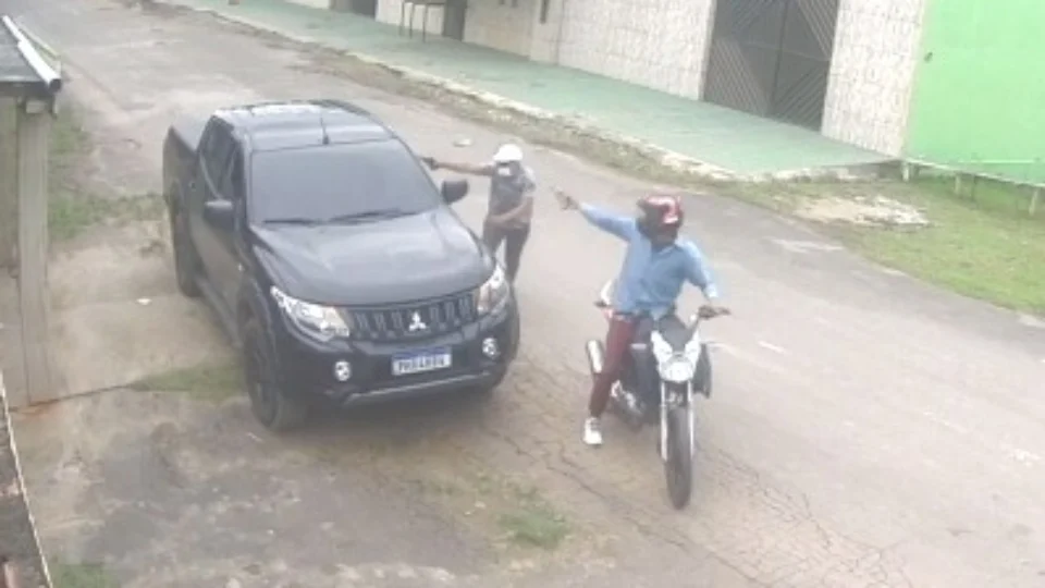 Veja vídeo; Irmãos são procurados pela polícia após  roubarem R$ 90 mil, no AM