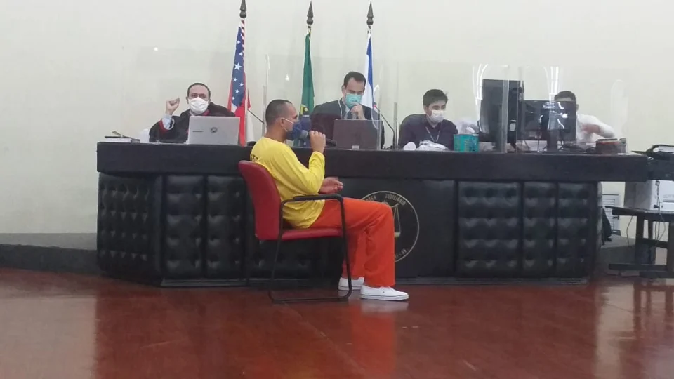 Homem que matou o filho de 7 anos a pauladas é condenado a 29 anos de prisão, em Manaus