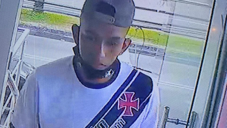 Veja vídeo; Assaltante faz arrastão em clínica dentária no Cidade Nova