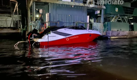Acidente entre embarcações deixa duas mulheres feridas e dois pastores desaparecidos no Rio Negro