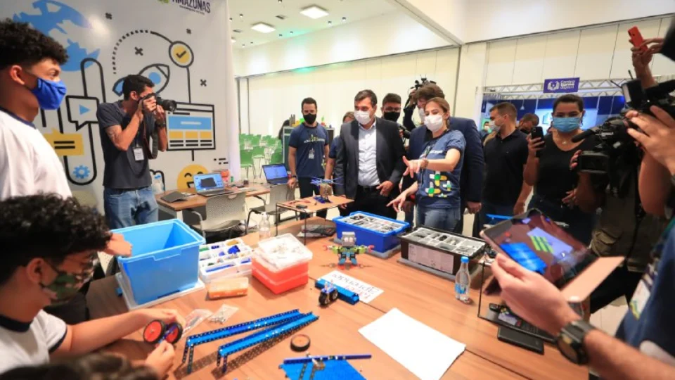 Programa ‘Educa+Amazonas’ é lançado com investimento de R$ 400 milhões em educação no estado