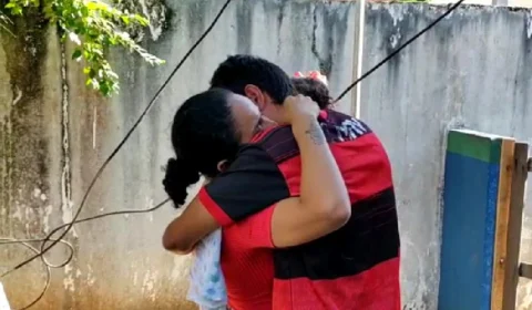 Vídeo; “Eu não tinha arma nenhuma”, diz padrasto de Gabriel após sair de delegacia