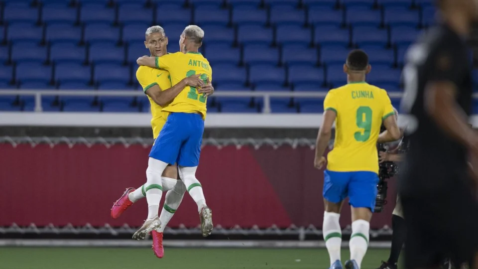 Richarlison brilha e Brasil vence Alemanha na estreia da Olimpíada de Tóquio; Veja detalhes